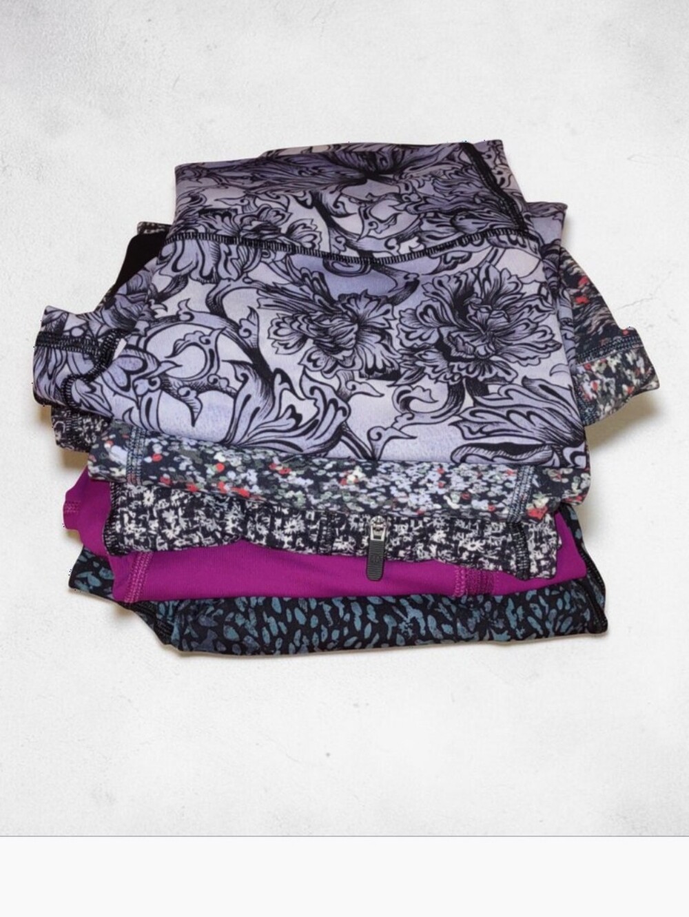 Lululemon Size 6 Assorted Colors Bundle Of 5